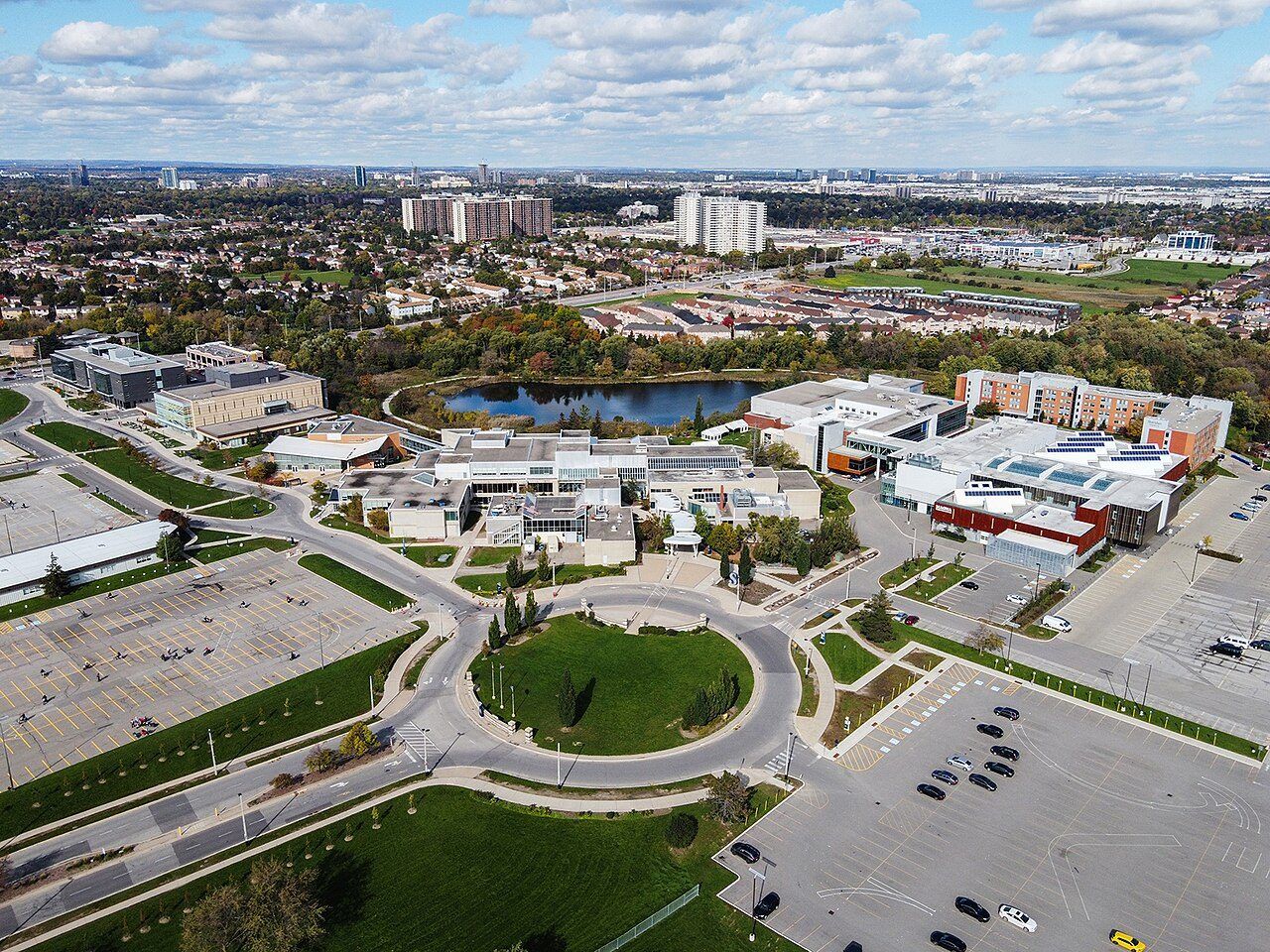 Sheridan College – Davis Library